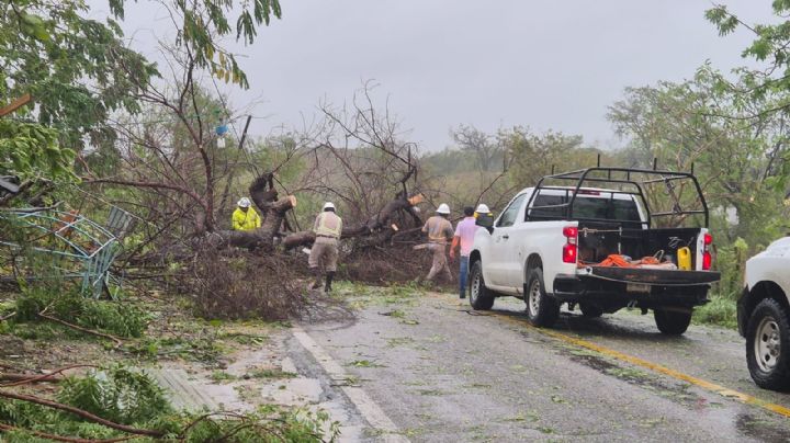 Huracán 'Erick' deja muerte y destrucción; fallece niño de 1 año, arrastrado por corriente de un río