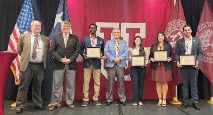 Estudiantes de doctorado de TAMIU ganan importante premio internacional de comercio