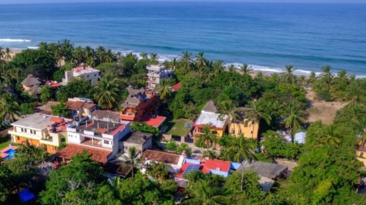 El mejor secreto del Pacífico mexicano es este Pueblo Mágico; te enamorará con sus casas coloridas