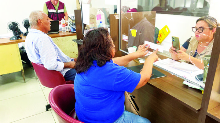 Suman 1,170 abuelitos a programas sociales