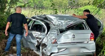 Jóvenes salieron felices de su graduación y murieron en carreterazo; los despiden en redes