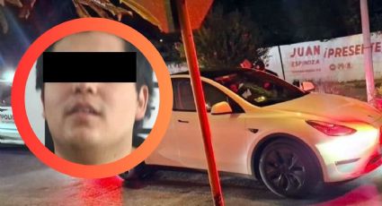 Joven ebrio se queda dormido en su Tesla; estaba a mitad de calle