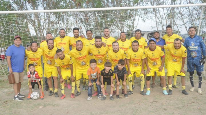 Deportivo Covarrubias estrena nueva piel y golea a Leyes en la Real Liga de Futbol Ferrocarrilera
