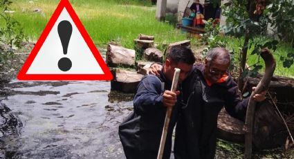 Abuelitos son rescatados; inundaciones los dejaron atrapados 10 días en su casa | VIDEO