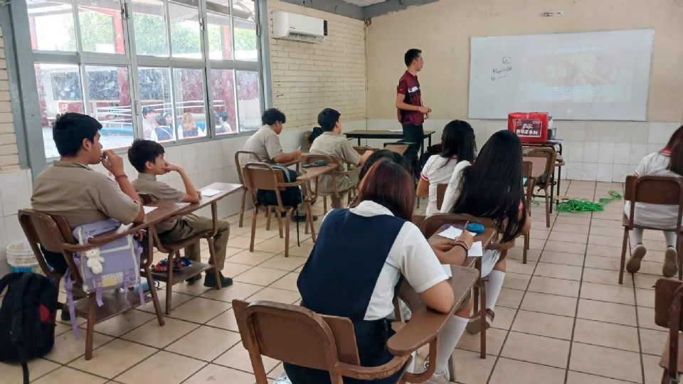 Imparten pláticas de bullying