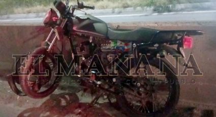 Jesús se estrella en su moto con muro de concreto en Segundo Anillo Periférico; está en el hospital