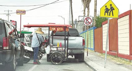 Piden a vendedores ambulantes alejarse de escuelas en Nuevo Laredo