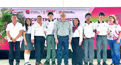 Alumnos del Cobat 01 y 18 brillan en Estatal Académico Intercobat 2025