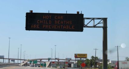 Crean campaña en Texas para evitar dejar a niños solos dentro de autos cerrados; hay castigos