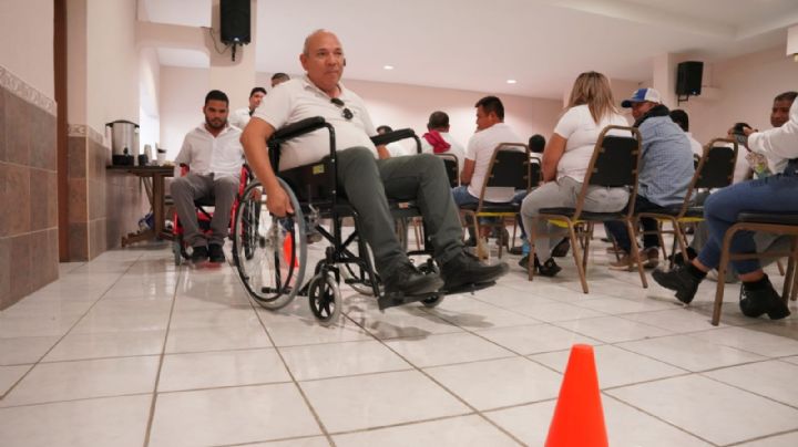 Capacitan a taxistas en inclusión y trato digno a personas con discapacidad