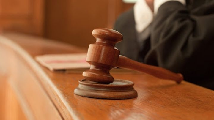 Adolescente será juzgado como adulto en Laredo; golpeó y pateó a un abuelito en un parque