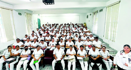 Incorpora Salud a 100 enfermeros recién egresados