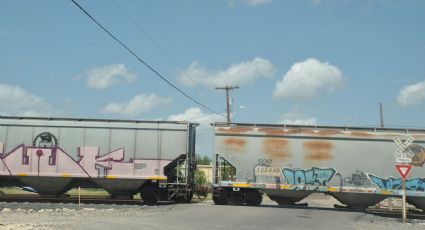 Vagones del tren bloquearían menos tiempo el paso en Laredo; presentarán propuesta