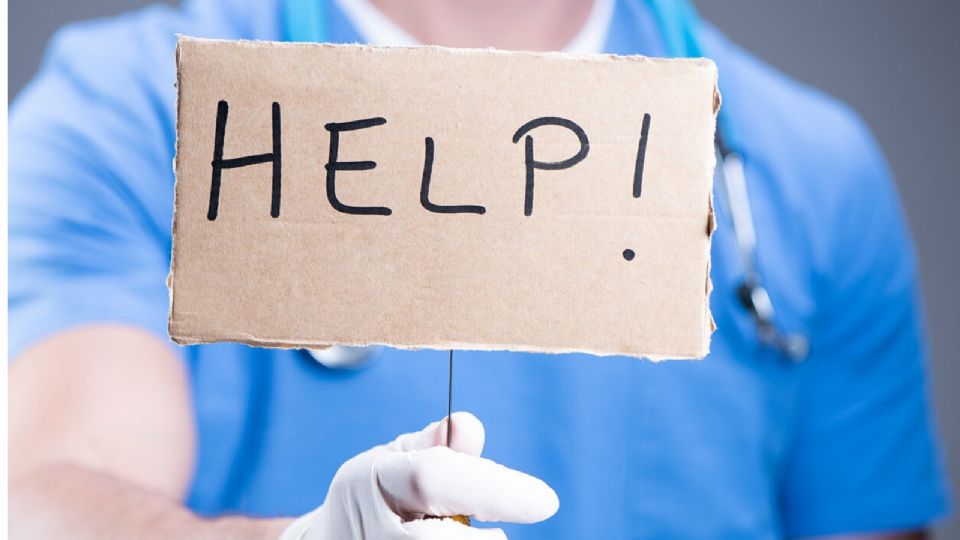 Hay déficit de 200 trabajadores de la salud