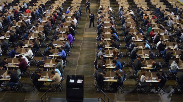 Policías de Laredo abandonan filas atraídos por salarios y bonos millonarios de ICE