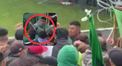 Aficionados se enfrentan en pleno partido a cuchillazos; varios quedaron heridos | VIDEO