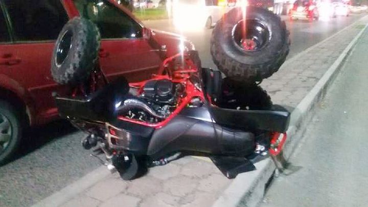 ¿Por qué manejar una cuatrimoto en pavimento es tan peligroso?