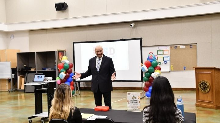 Alistan primarias del Distrito Escolar Independiente de Laredo 'Noche para Conocer al Maestro'