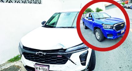 Nuevo Laredo: María y Jazmín estrellan sus camionetas en la colonia Guerrero; ¿quién tuvo la culpa?