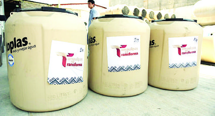 Repartirán tinacos para cuidar el agua