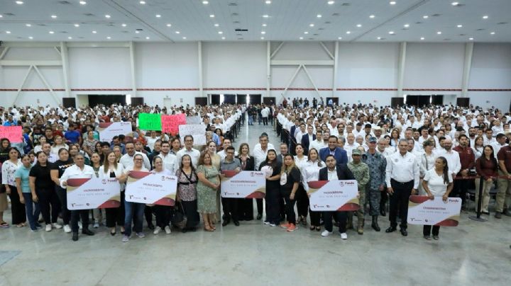 'El desarrollo debe llegar a todas partes': Américo Villarreal entrega apoyos a emprendedores