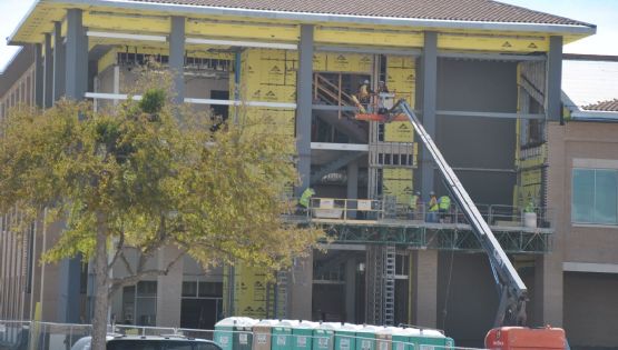 Laredo mantiene estable su tasa de desempleo; en el último mes hubo 122 mil personas con trabajo