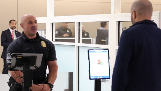 CBP: así es el nuevo sistema en los aeropuertos de Texas para evaluar quiénes entran a EU