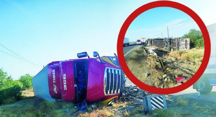 Trailero vuelca brutalmente en la Carretera Nuevo Laredo-Monterrey; así quedó la pesada unidad