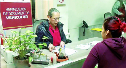 Urgen a concluir trámites de placas y licencias de manejo en la Oficina Fiscal