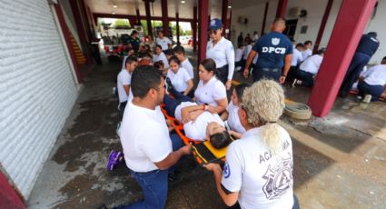 Cierra convocatoria para academia de bomberos; 30 neolaredenses ya se preparan