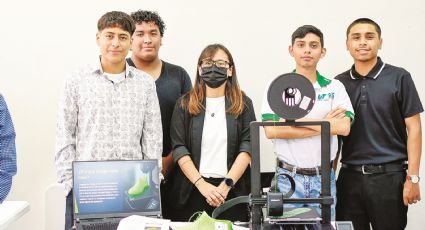 Crean estudiantes de Nuevo Laredo zapatos inteligentes