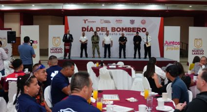 Celebran a bomberos de Nuevo Laredo en su día; reconocen su entrega y valor