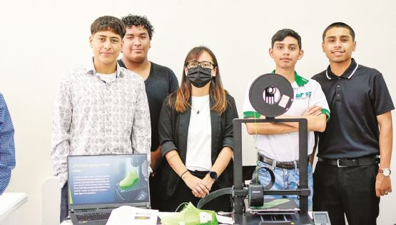 Crean estudiantes de Nuevo Laredo zapatos inteligentes