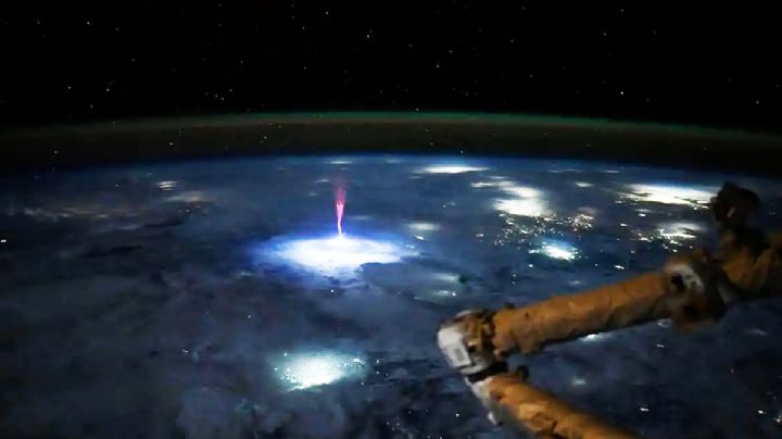 NASA capta extrañas imágenes de ‘chorros gigantes’ sobre México y EU | FOTOS