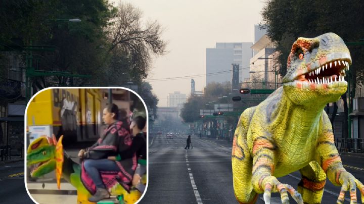 Mujer utiliza un dinosaurio para transportar a su hijo; redes sociales la viralizan