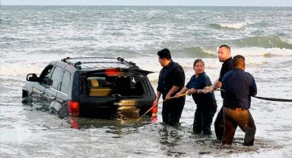Matamoros: mujer se avienta al mar con la camioneta Cherokee de su esposo tras agria discusión