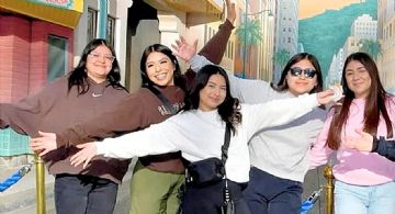 Mueren 5 amigas hispanas de Dallas que iban de vacaciones a México; colocan altar en Burnet, Texas