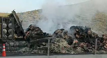 Reabren uno de los carriles en la autopista Nuevo Laredo-Monterrey, pero tráfico fluye lentamente
