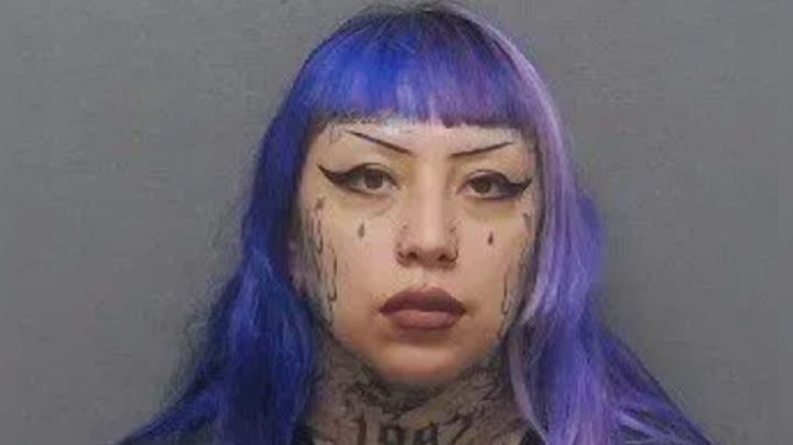 Texas: mujer es arrestada por apuntarle con arma a su hija; ya había planeado un tiroteo escolar