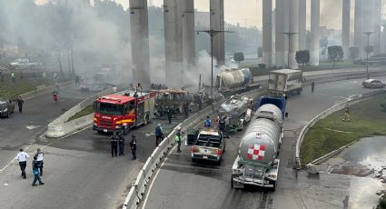 Van 3 muertos y 70 heridos por explosión de pipa; autoridades investigan causas del accidente