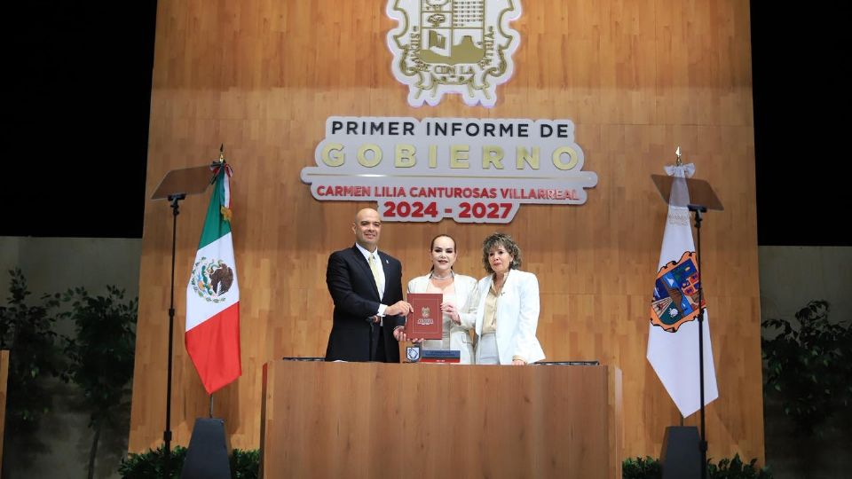 Carmen Lilia Canturosas, alcaldesa de Nuevo Laredo.