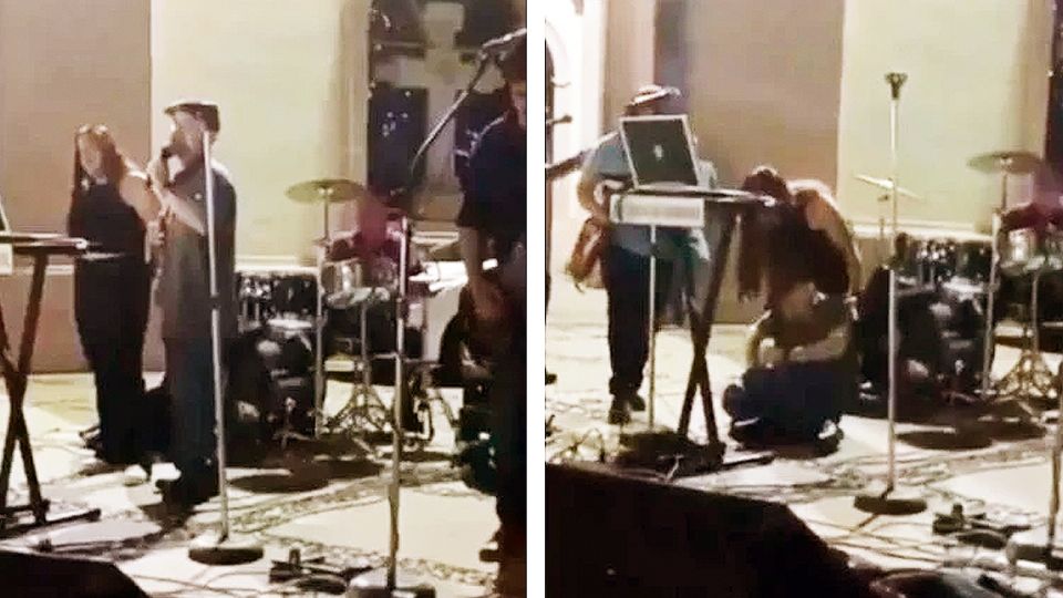 El profesor terminó de cantar y después se desmayó para no despertar