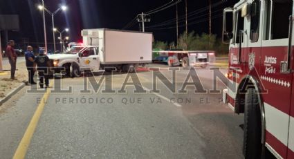 Accidente en Nuevo Laredo: camión brinca a carriles y casi provoca choque con tráileres