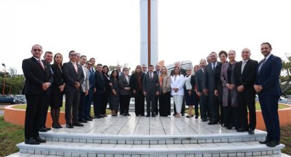 Conmemora la UAT 75 años de historia, transformación y compromiso social