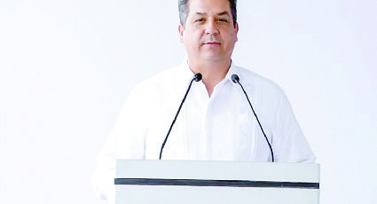 Van contra funcionarios de Cabeza de Vaca