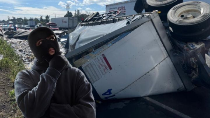 Se vuelca tráiler lleno de cerveza en carretera; pobladores lo saquean en minutos | VIDEO