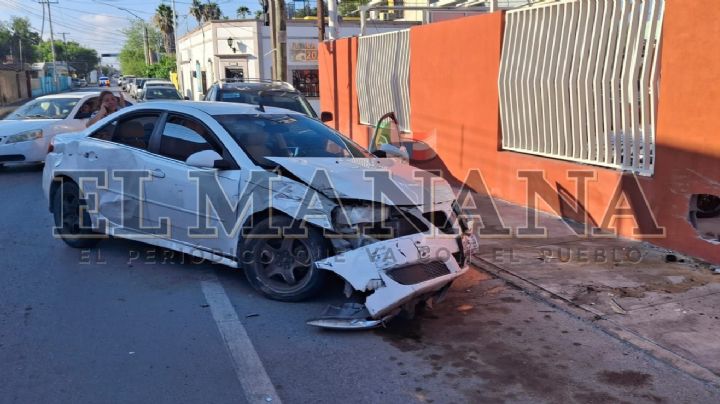 Nuevo Laredo: mujer se estrella contra dos negocios; estaba totalmente ebria
