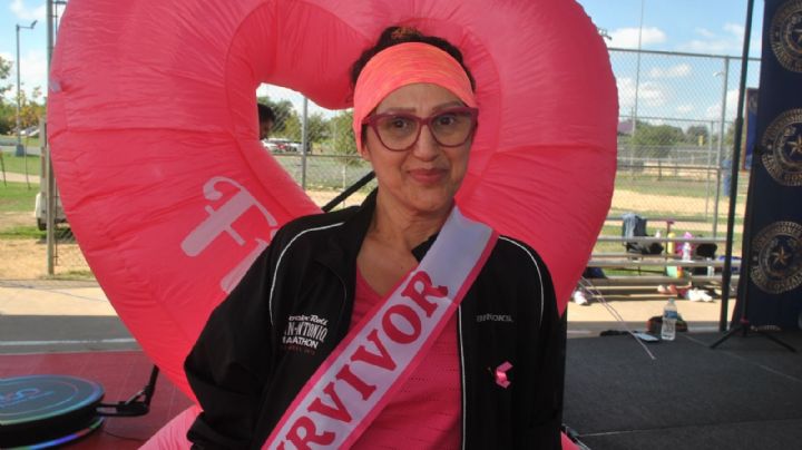 Sobreviviente de cáncer en Laredo celebra 8 años libre de la enfermedad y organiza carrera ciclista