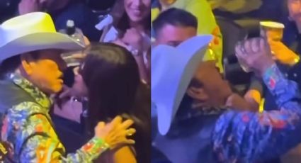 ¿Lalo Mora se enamoró en Nuevo Laredo?; besó intensamente a dama en concierto | VIDEO