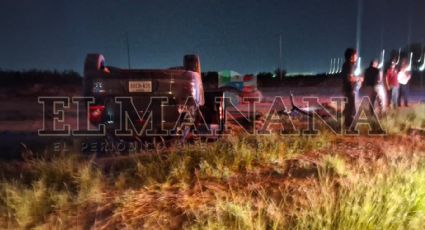Curva peligrosa del Bulevar Municipio Libre provoca nueva volcadura; estudiante accidentado